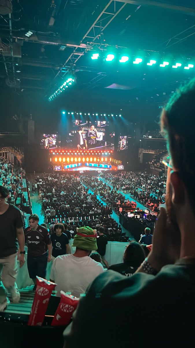 zzacto's tweet photo. @Xenux5 @TraYt0N @MrSplinterlol https://t.co/hrKNio3mN3