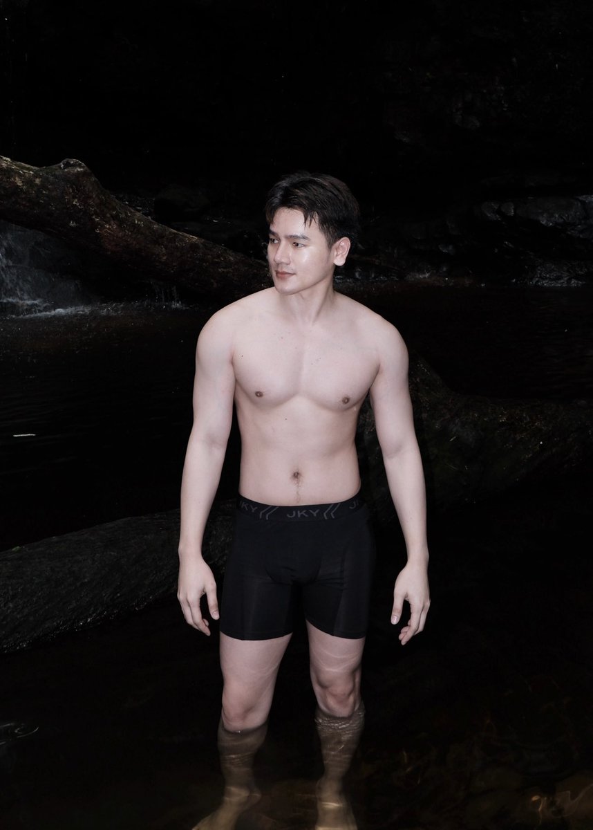 Nattha__m's tweet photo. น้ำเย็นมากก 😮‍💨 https://t.co/l8X47uPl8z
