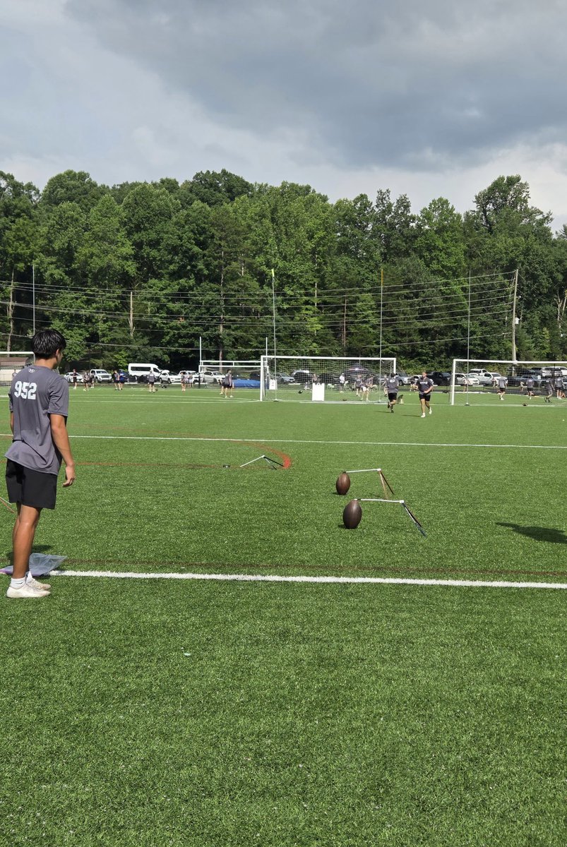 isaacsandoval_1's tweet photo. Had a great time at kohls NSC!!!! Made some nice kicks went perfect on my last session inside 50!!!! #kohls #collegefootball #kohlskicking #AGTG #kicker #KohlsNSC https://t.co/cVW5YGYylm