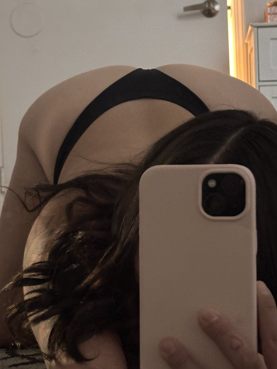 oneofkind156's tweet photo. Feeling a bit horny before work😩
#az #OF #hot #content https://t.co/PbreJn21kR