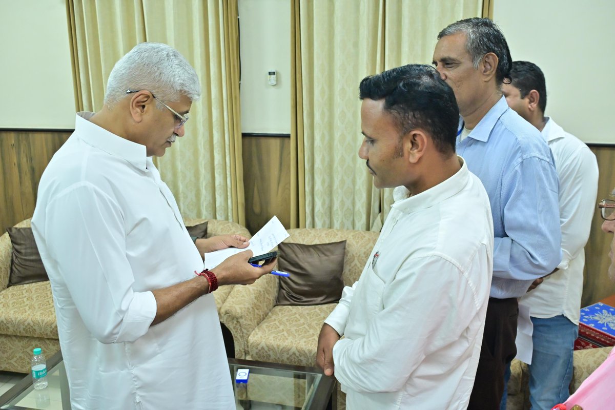 Gajendra Singh Shekhawat tweet media