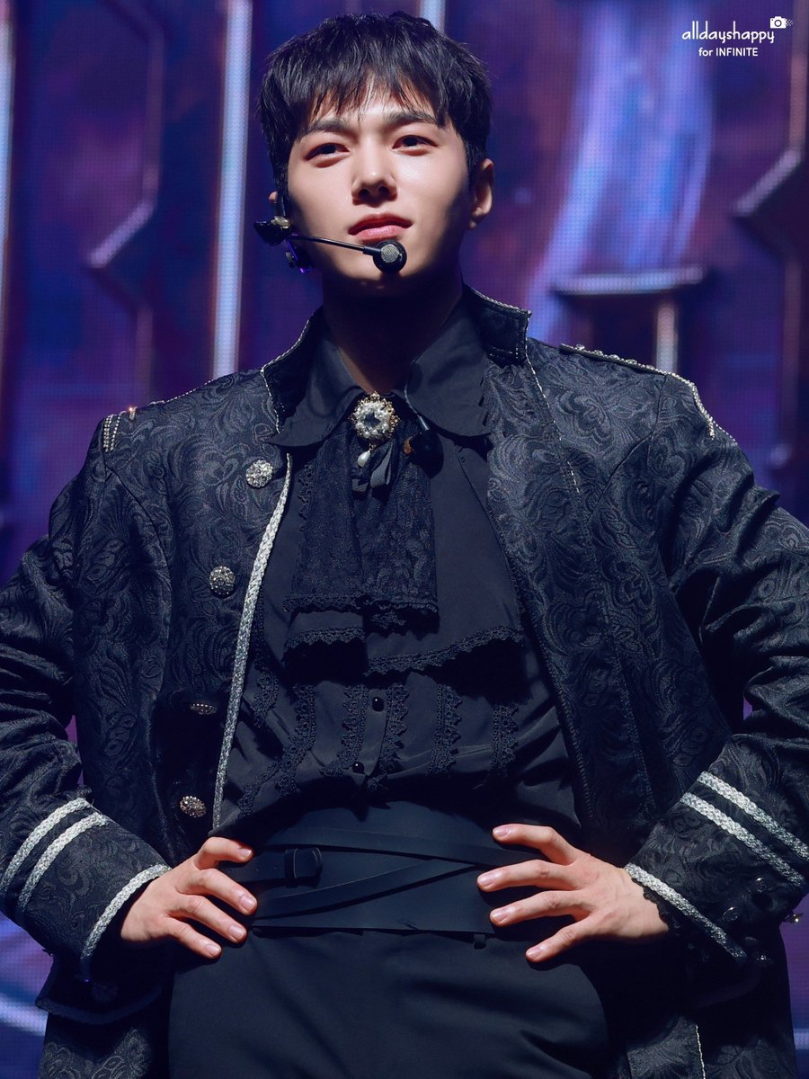 alldayshappy1's tweet photo. 260725 김명수 KIMMYUNGSOO 팬콘 
"Unchanged" in SEOUL, DAY1

왕자님 🤴💕❤️

#L #김명수 #KIMMYUNGSOO #인피니트 #INFINITE #UNCHANGED https://t.co/UIs5R8xZld