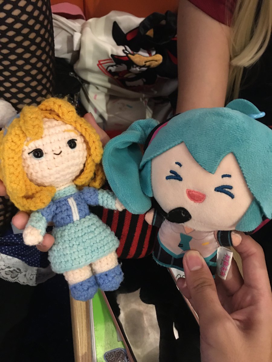 Silver4Trendy's tweet photo. @SonicPHL's Azure Wind event💙 https://t.co/bXtX4mfbBf
