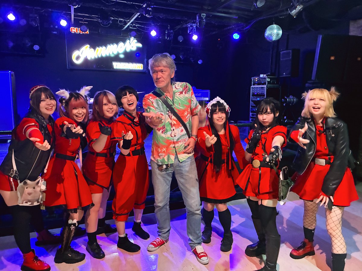 MELONBATAKEAGO2's tweet photo. 2026_07_25⚡︎ 高崎club JAMMER'S꒷꒦

『KOSMOLOGY LIVE 2026
　　⠀  邂逅一番〜No Generation』

-完-

★⚡︎正にNO GENERATIONな夜!!
             素敵な一日を有難ウございました⚡︎★
        　  ￣￣￣￣￣￣￣￣￣￣￣￣￣￣￣￣
：
⚡︎⚡︎⚡︎ #KOSMOLOGY #高崎clubJAMMERS https://t.co/fQi8IvfGRx