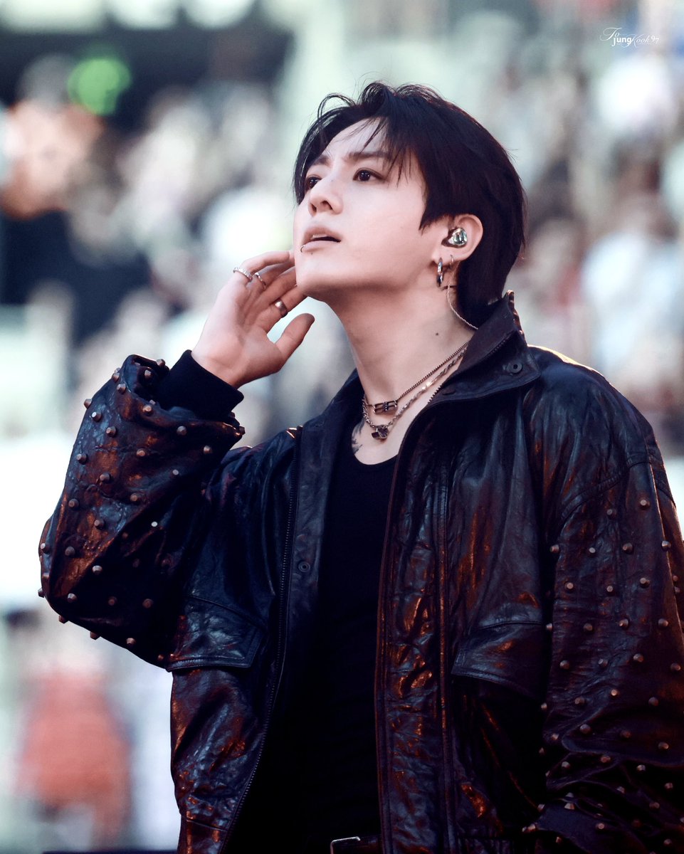 to_jungkook97's tweet photo. 260718 정국 Paris 

#BTS_ARIRANG 
#전정국 #정국 #JUNGKOOK #jk
#방탄소년단 #BTS @BTS_twt https://t.co/IN63sa3t3P