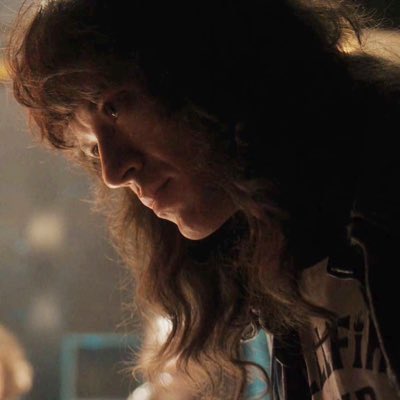 munsonsnegan's tweet photo. one thing about me??? i’m gonna bark at joseph quinn’s side profile https://t.co/6GEk4hHwnp