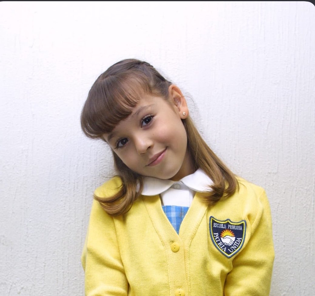 soyosvaldini's tweet photo. Y los fans de Kenia os llaman a Danna fea cuando Kenia os nació así y Danna con carita de ángel ENCANTADORA https://t.co/LiMKvglRbF