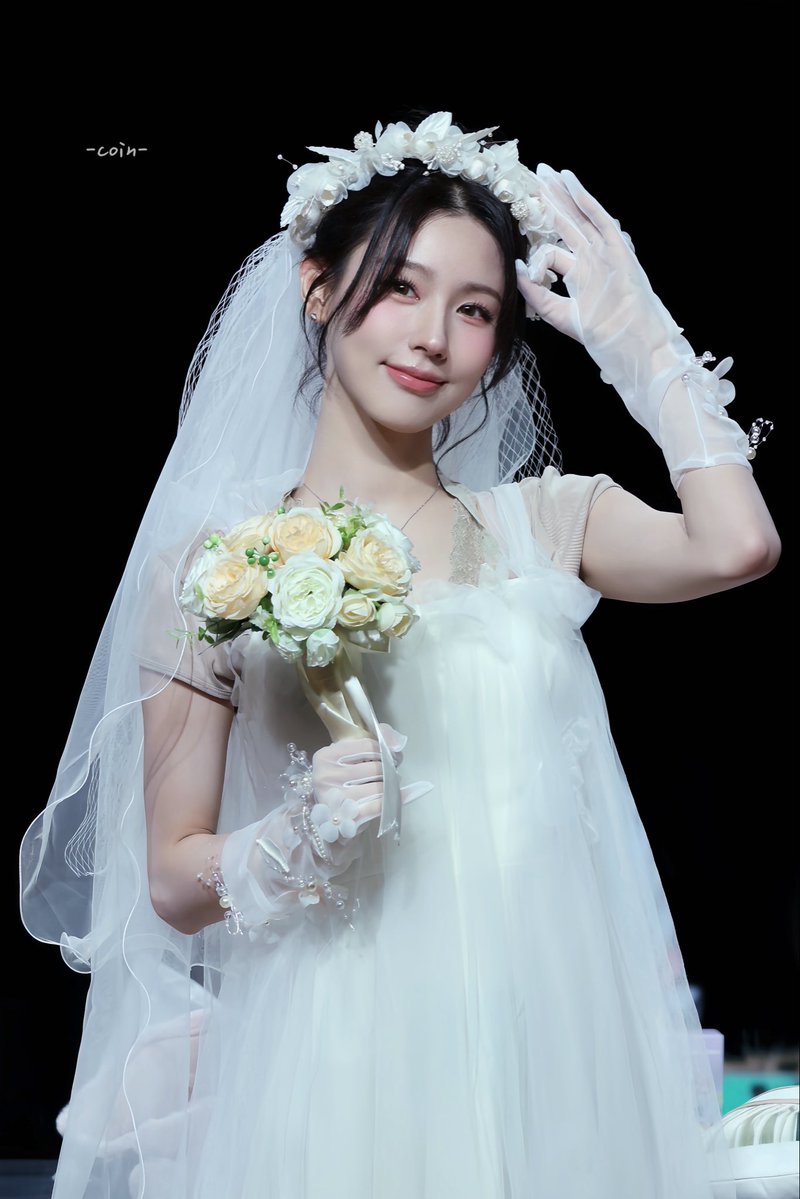 coooin_'s tweet photo. 260725 am

即使是最严厉的不婚主义者，
都会有一秒感到心动吧💗💗

👰🏻‍♀️🫶🏻🥰💓

#아이들 #idle 
#미연 #MIYEON #ミヨン https://t.co/7xZuWdBG2a