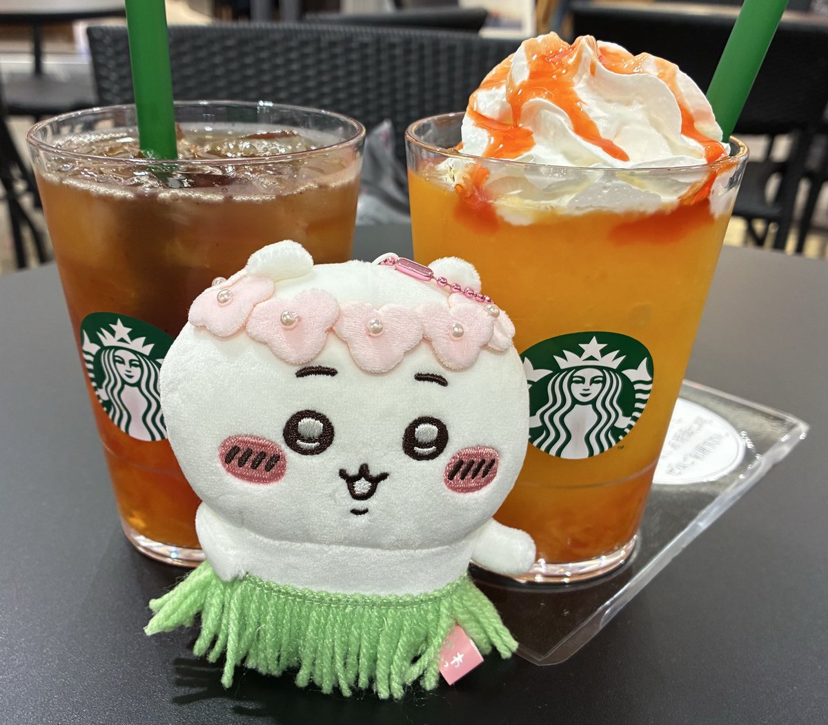 ritsuchiaki's tweet photo. スタバのぎゅぎゅっとオレンジ＆マンゴー フラペチーノ美味しかった😋 https://t.co/KCcG7N5sDs