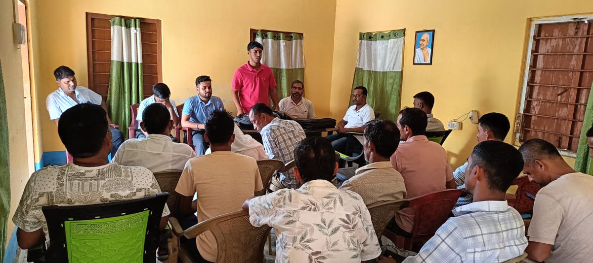 JJMBarpeta's tweet photo. GP level Swajal Baithaks are actively being conducted across the district under @JJM_Assam to empower rural communities through water governance
@dcbarpeta_ 
@jaljeevan_ 
#jaljeevanmission
#JJMAssam
#HarGharJal https://t.co/T9Ng5EJFsd