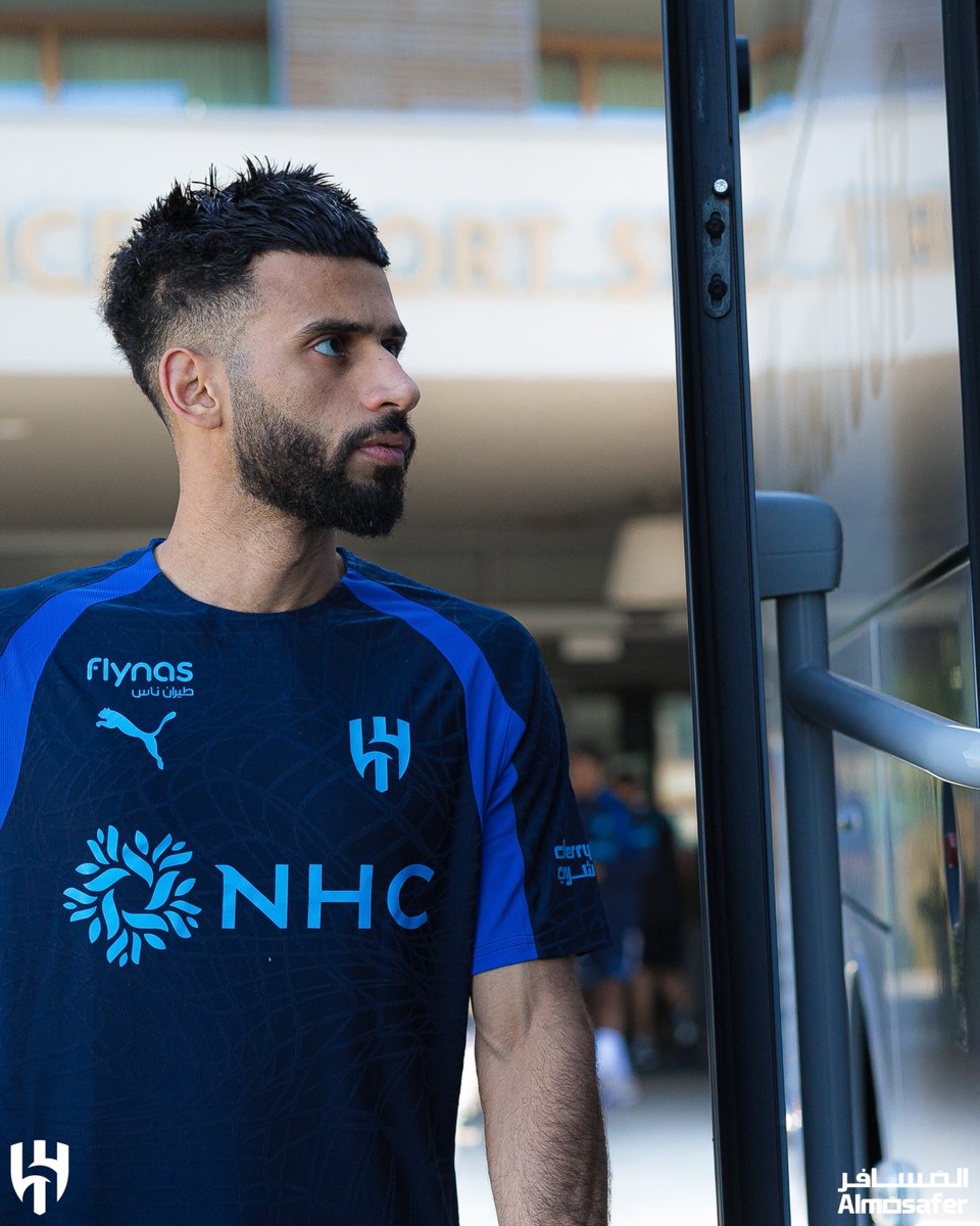 Alhilal_FC's tweet photo. ⬅️ إلى تدريب اليوم ⚽️ https://t.co/tBKRIpcVMJ