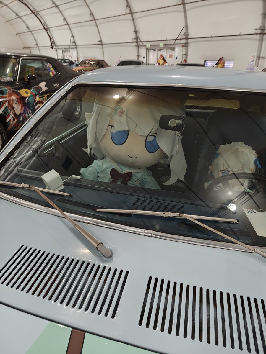 727pro_pr's tweet photo. Good morning Minto! The current top bid for the Enormous Minto Plushie is $3100. Mint has signed the rear.

See it in the passenger seat of the @mintopinto76 at #OffKaiGen5! https://t.co/OH97Pxt5Ks