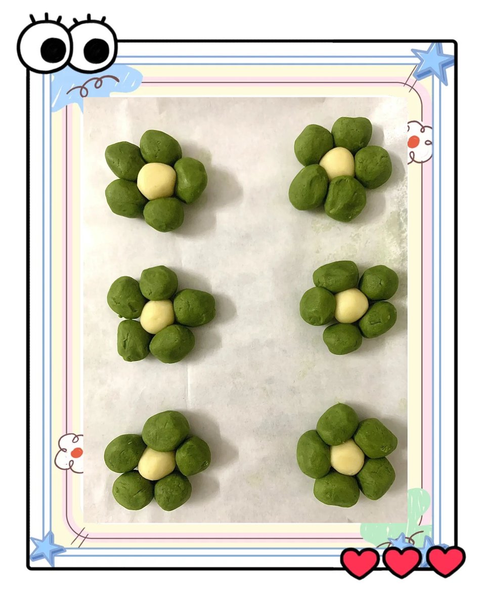 Kang87942290's tweet photo. Craving something sweet Just shared a pack of crunchy matcha cookies with my desk mates – instant mood boost, zero regret! , https://t.co/owo2dBLTLj