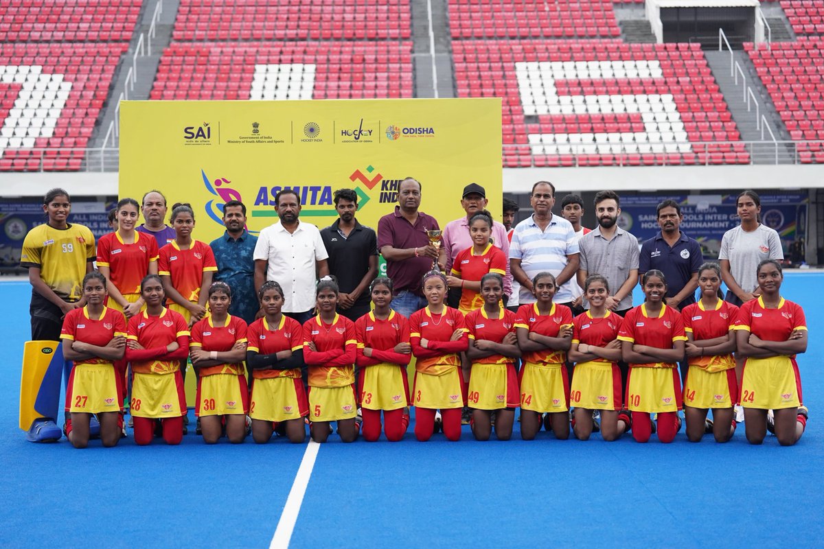 sports_odisha's tweet photo. .@NavalTata emerged champions of the ASMITA Women Hockey One-Day City League 2026–27 (Junior Women Category) – Bhubaneswar leg, after an unbeaten campaign. Cuttack finished as runners-up, while KIIT and HTC Pokhariput secured third and fourth place respectively.

The league provided valuable competitive exposure to young women players while serving as a platform to identify and nurture emerging hockey talent. 🏑

#OdishaForHockey