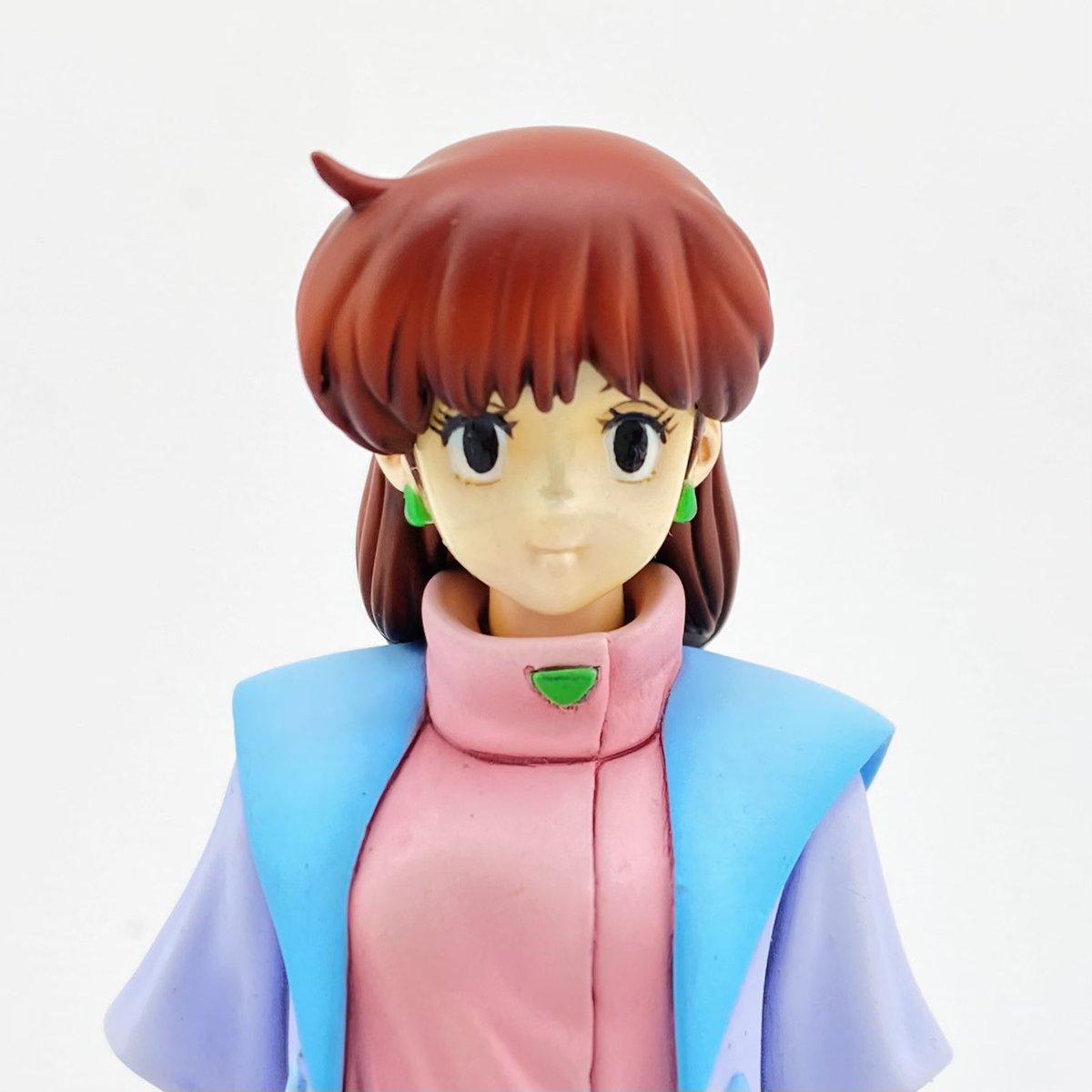 KASAKU_PoorWork's tweet photo. ハセガワ 1/12 アニス・ファーム

左右で眼の大きさが合ってない気もしますが、もう今回はこれでトップコート吹いて良しとします。

♪ 燃えるような赤いバラ　夢にそえて
　孤独におびえる　その前に https://t.co/s2IZyFVJ7I