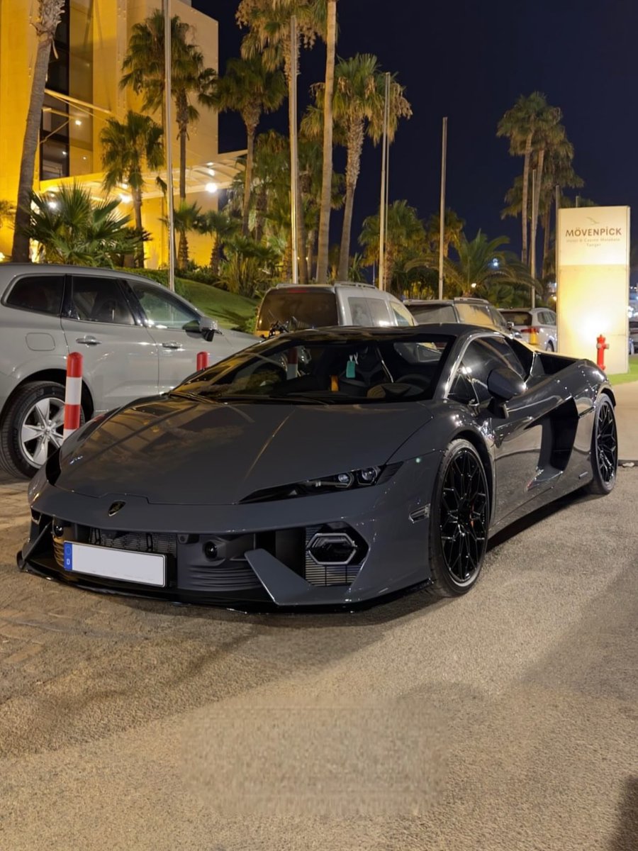 CarCultureCC's tweet photo. Lamborghini Temerario 🩶 https://t.co/wmh0zsFYuW