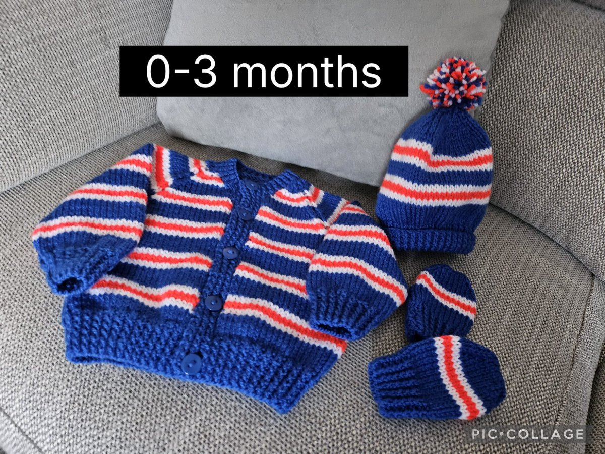 abbieRFC's tweet photo. My mums been knitting again🤣 she has these available!

*She can knit other sizes on request* https://t.co/RjI1QHwN23