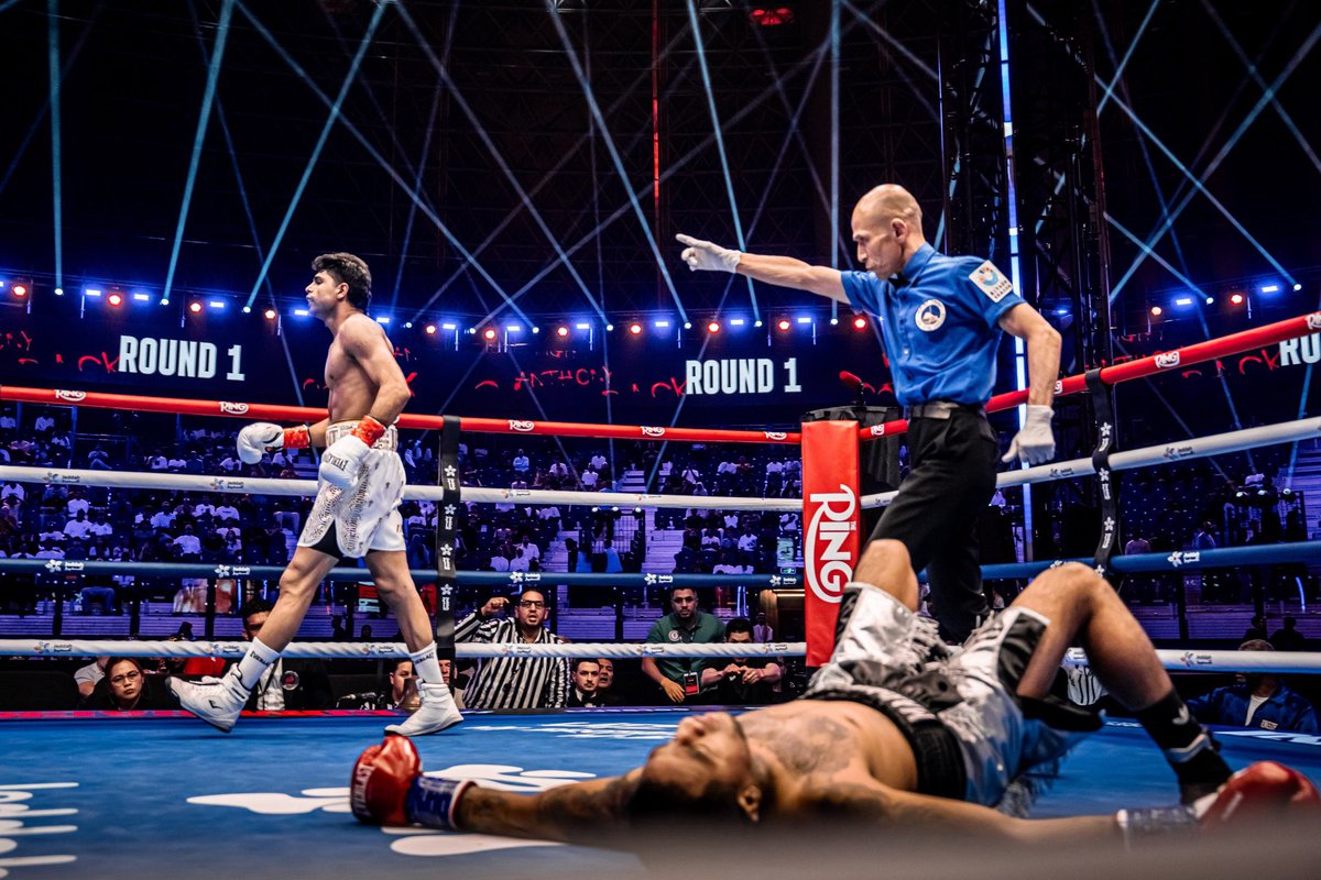 sauditimes_en's tweet photo. 🇮🇳🥊 BIG WIN IN JEDDAH! 🔥
India’s Nishant Dev defeats Peru’s Cesar Diaz at The Comeback. Another strong performance under the bright lights. 💥👊
#SaudiTimes #JoshuaPrenga #TheComeback #NishantDev https://t.co/ylg3qsDPPy