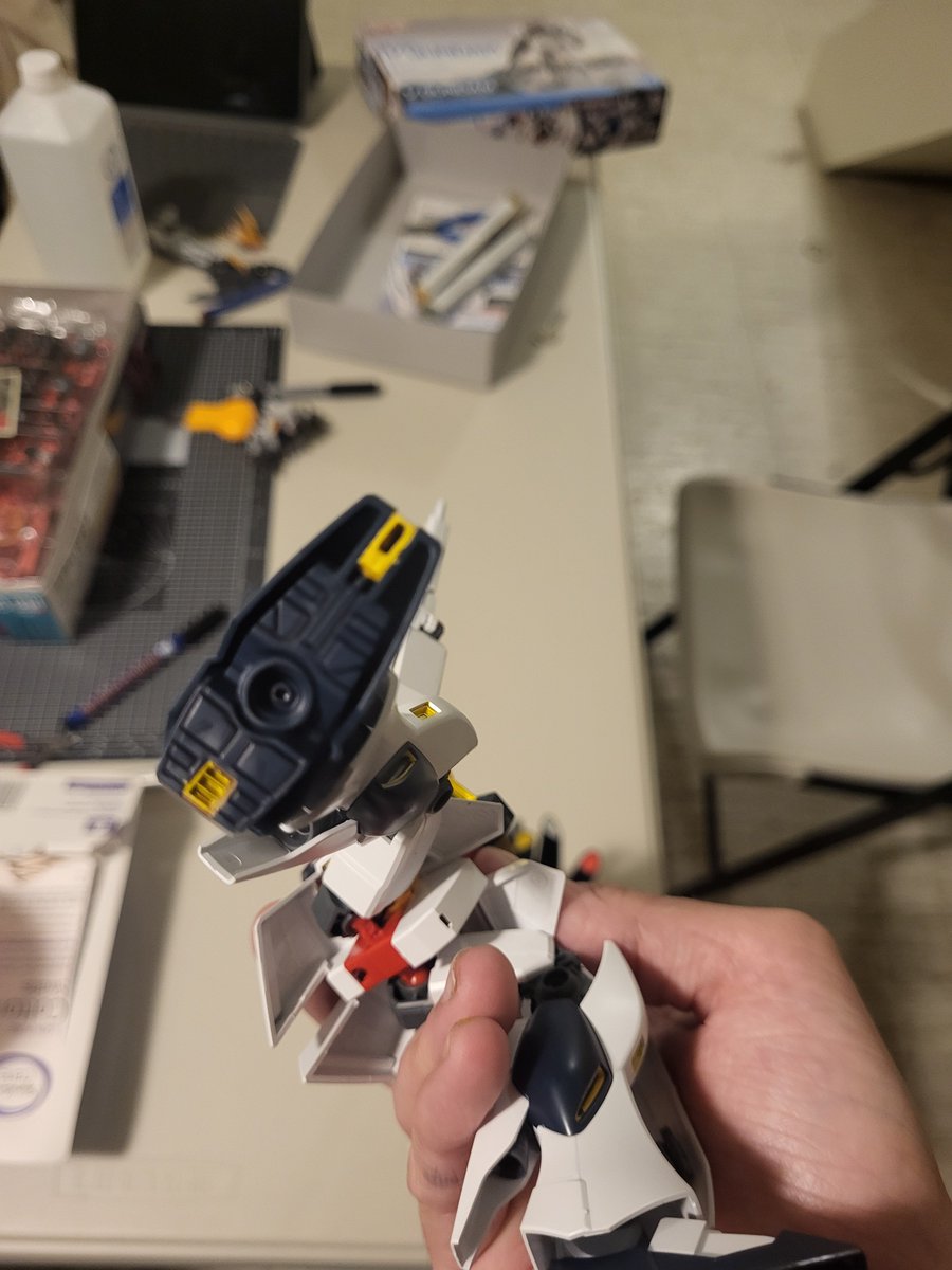 Eionura_VT's tweet photo. Entry Grade Nu Gundam fully panel lined and some color correction. @Mechagaikotsu ive learned a lot since the last time I tried to panel lined (that being the RG Wing Gundam with sharpie oof)
#gunpla #nugundam #gundamgirl #transmtf #lesbian #LesbiansBuildGundams
Teehee https://t.co/HJhLSUmcTd