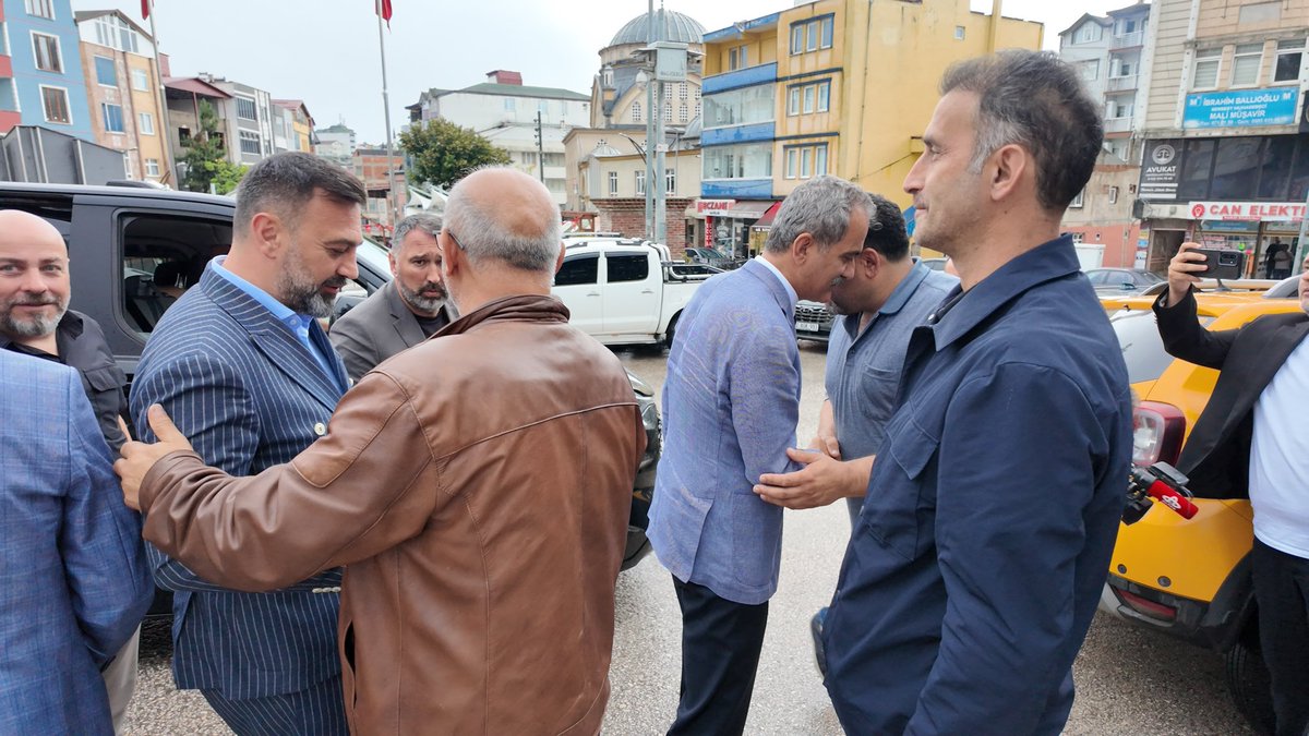 prof_mahmutozer's tweet photo. 📍 Korgan

Korgan İlçe Başkanlığımızı ziyaret ederek kıymetli teşkilat mensuplarımızla bir araya geldik, istişarelerde bulunduk.

Daha sonra Korgan Belediye Başkanımız Sayın Sait Korgan’a, vefat eden kıymetli eşi Hanife Korgan Hanımefendi için taziye ziyaretinde bulunarak başsağlığı dileklerimizi ilettik.

Programımızın sonunda ise Korgan-İslamdağ yolunda devam eden yapım çalışmalarını yerinde inceleyerek yürütülen çalışmalara ilişkin bilgi aldık.