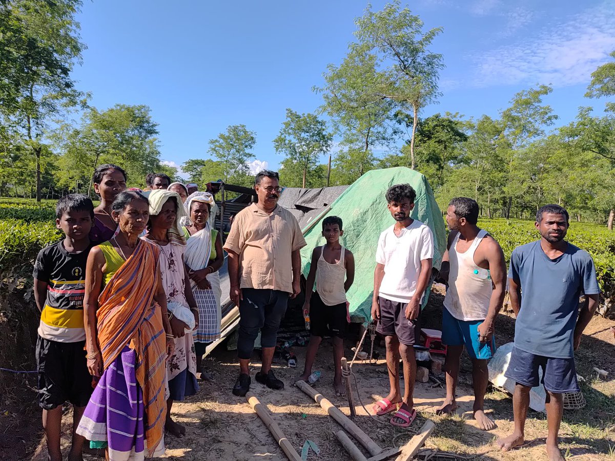 RajuSahuINC's tweet photo. চৰাইদেউ, শিৱসাগৰ জিলাৰ বিভিন্ন আশ্ৰয় শিবিৰত বান সাহায্য বিতৰণ https://t.co/5QoAyWcrdD