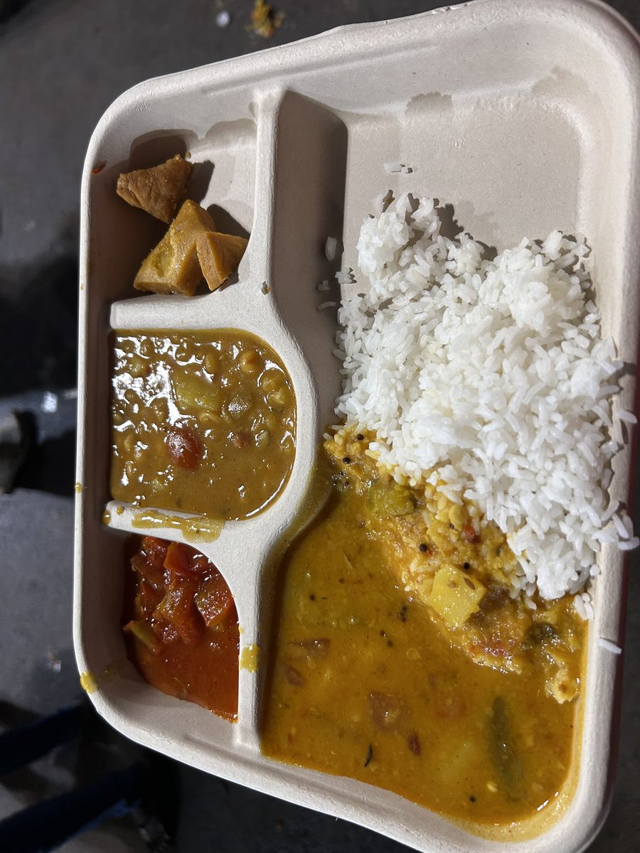 TIMPAKK's tweet photo. Dear anant ambani
We know we are equivalent to your foot’s dust
But dont give stale and rotten food in the name of seva that to on bada danda at rath yatra https://t.co/hXEwEVQ1i4