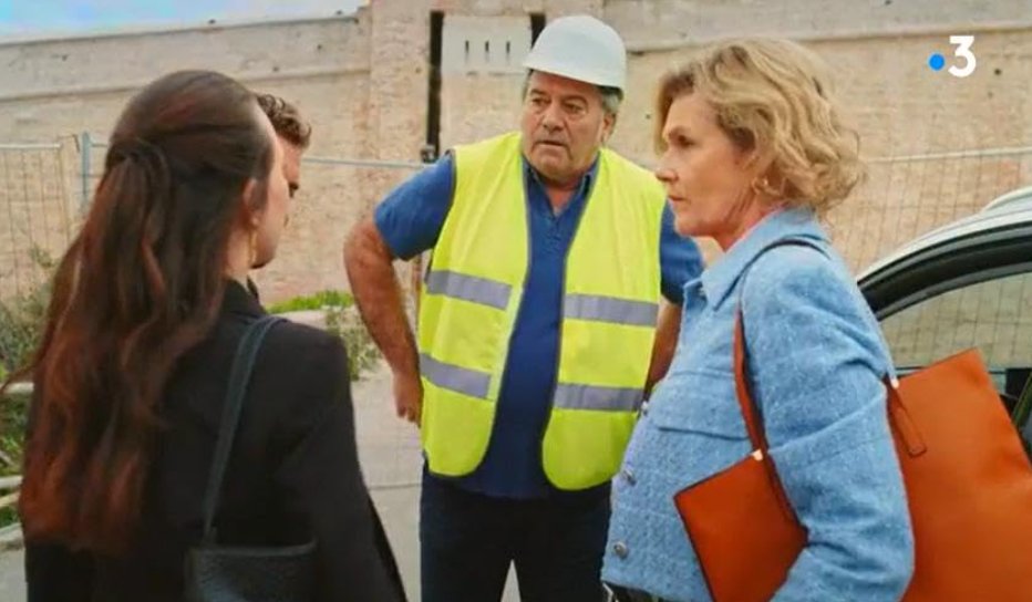 PBLVTF1's tweet photo. Un acteur, trois personnages :
Retour hier de Bernard Llopis (dans le rôle de Gilbert Guiroy, le terrassier - pelleteur)
#pblv #pblvepb https://t.co/esQuBPme24