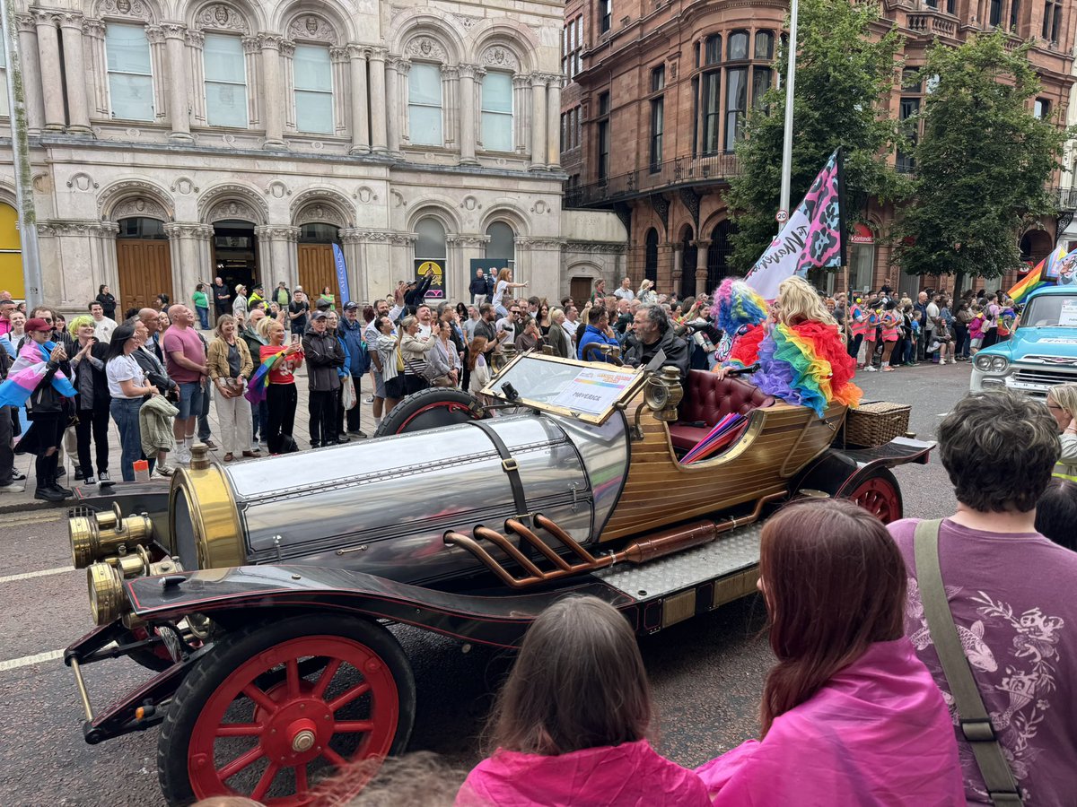 tony_ogilvie's tweet photo. #WinnieTheWhippet spent a lot of time at her first #BelfastPride Parade jumping to get up into my arms so she could get a birds-eye view of proceedings 😂 https://t.co/KyrlItXqQc