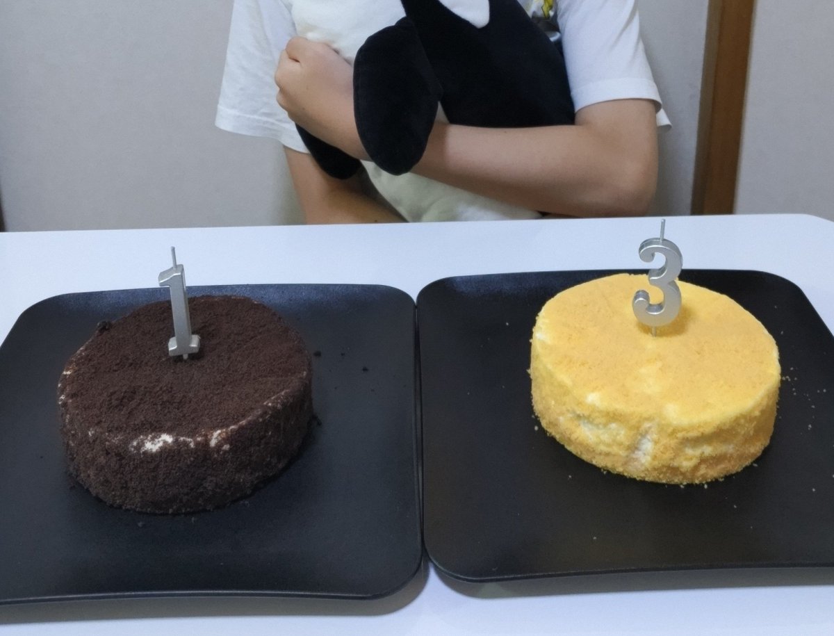 yukomt's tweet photo. 今週は今週で、息子の誕生日ケーキを食べました。 https://t.co/sEGCCN9gVs
