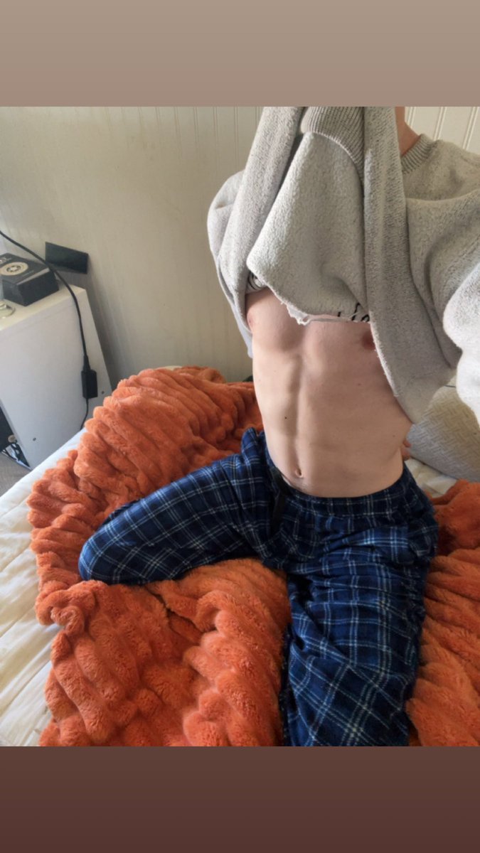 sub4vt's tweet photo. mmmorning ;) https://t.co/6fsX4oJ2n8