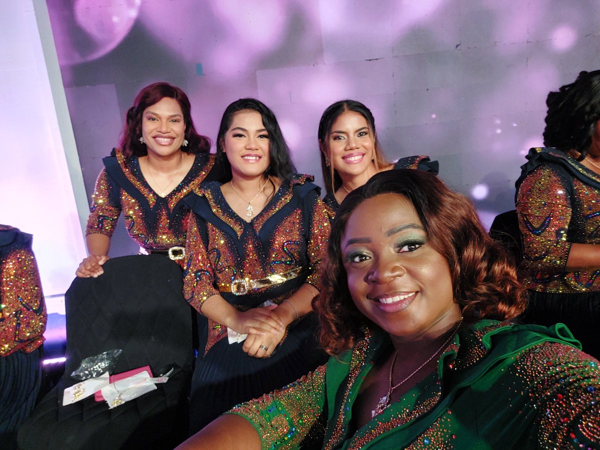 tyoumikures's tweet photo. DAY 2!ππ»ππ»ππ»ππΌππΌππΌπ₯π₯π₯
#HealingStreamsLiveHealingServices
#HealingStreamsWithPastorChris
#HealingToTheNations
#HealingEverywhere
#ItsYourSetTime https://t.co/kh2lINMK8u