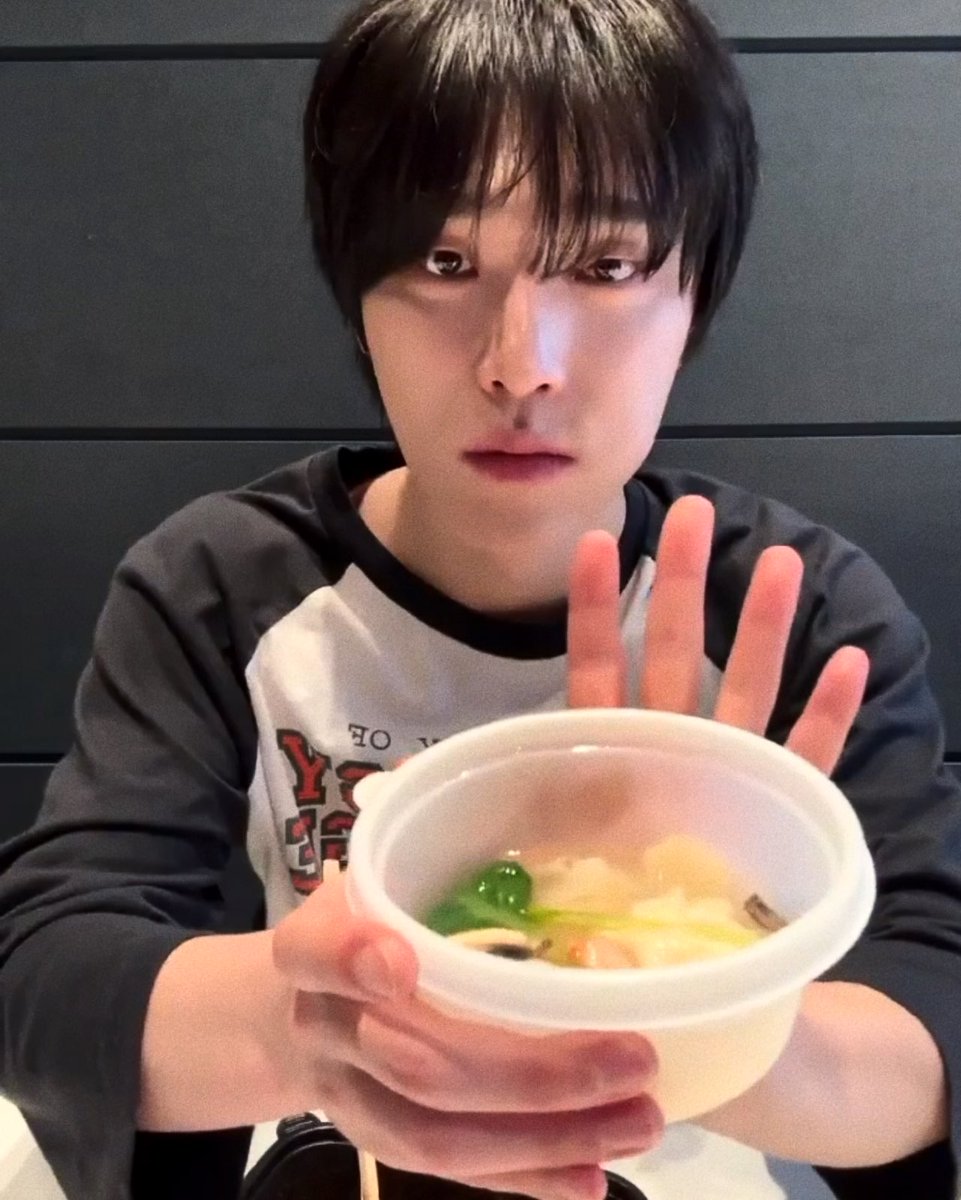 alwaysdinofan's tweet photo. 🖤🖤
#디노 https://t.co/mOwIQXeXJu