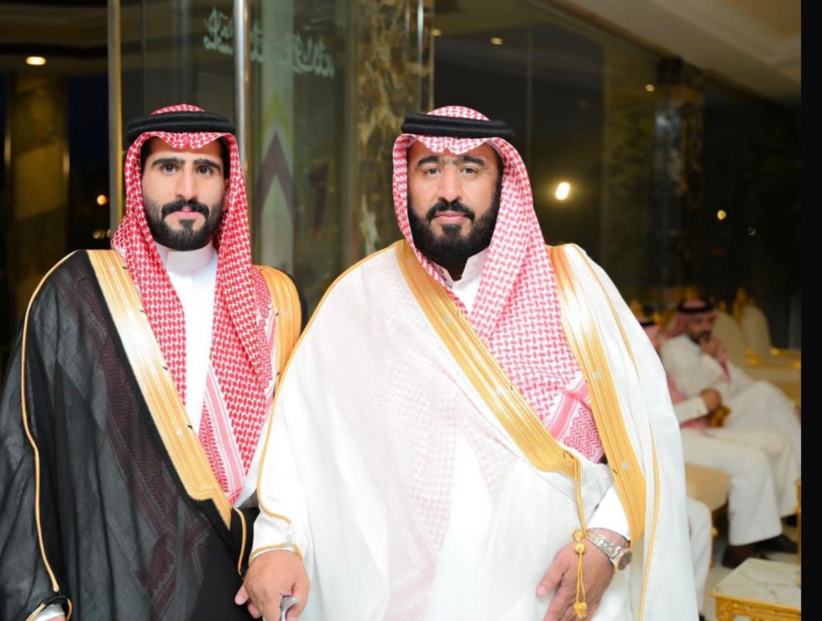 Mohammedhz911's tweet photo. #الصورة
مع جد العريس الاخ سعيد بن عبدالله الجعيدي  ووالد لعريس الاستاذ مشرف بن سعيد والعريس الدكتور حاتم بن مشرف من #قرية_الحتار  الله يوفقه يارب 🤲 https://t.co/K3gs0uPhCf