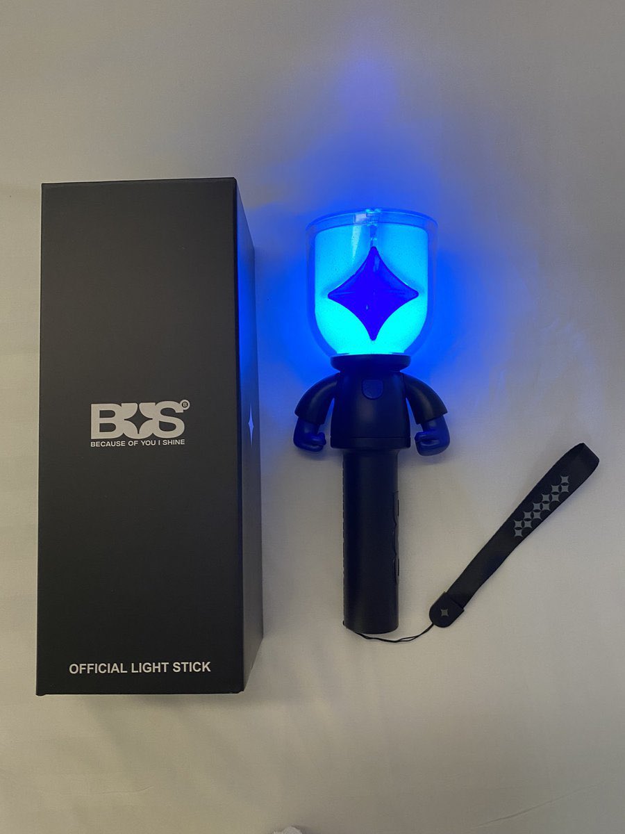 gg_oogg's tweet photo. ⋆ Ꮺ ָ࣪ ۰ ปล่อยเช่า น้องBOB 
26 ✅
ราคา 690฿ + มีถ่านให้พร้อมใช้งาน🔋
ไม่มีมัดจำประกัน
นัดรับหน้าคอน คืนหลังคอนจบ

สนใจ DM ได้น้า
#BUS_LIGHTASONE
#BUSbecauseofyouishine
#ตลาดนัดBUS https://t.co/8kdWwMZRn8
