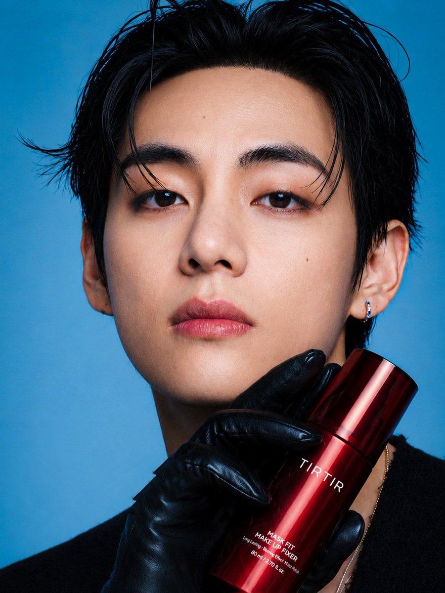 Audilovestete's tweet photo. Taehyung × Tirtir https://t.co/Y66V4lFRCf
