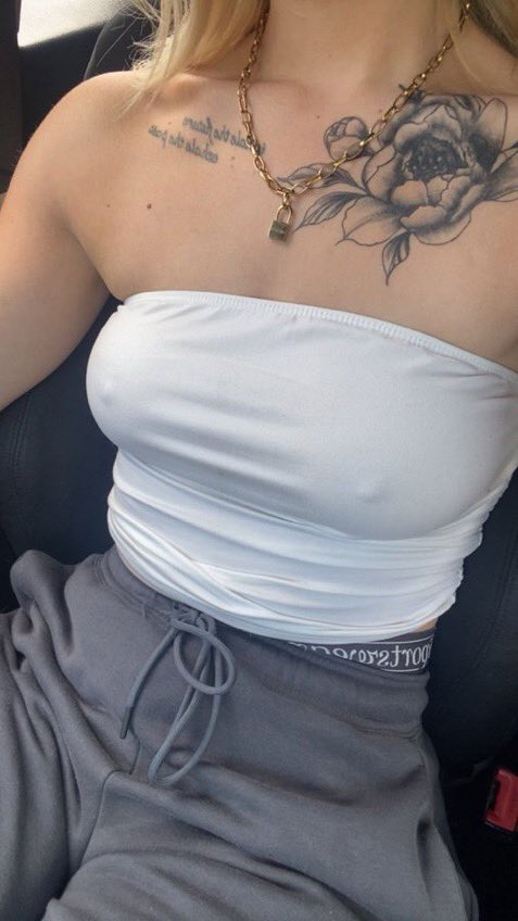 G0DDESSKATELEA's tweet photo. Come worship my perfect boobs and spoil me during our humiliation sessions. 😏🍑

Findom PayPig chastity beta humiliation forcedintox cuckhold parental control nsfwtwt joi cbt sph cei cryptosub muscle mummy feet soles toes relapse https://t.co/7zXMKCgmhq