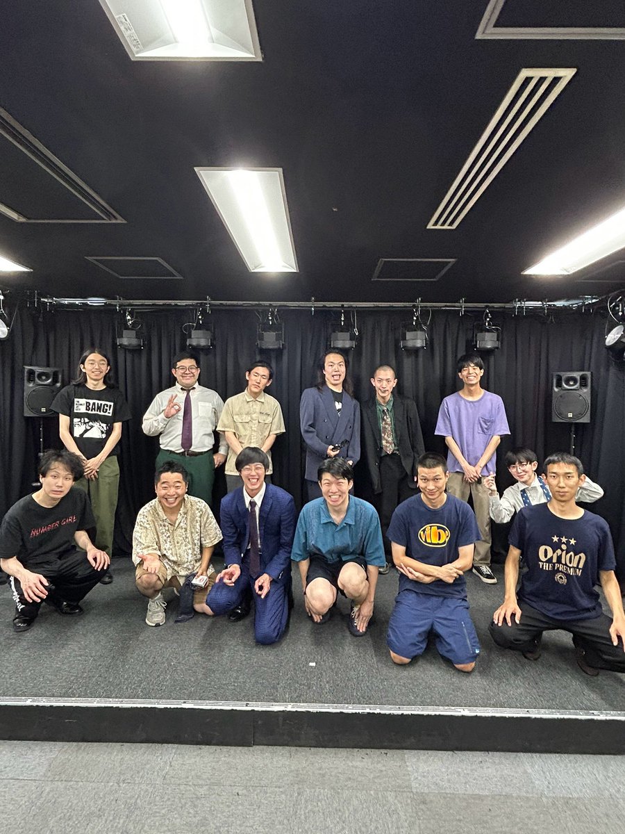 dorothy_tyd's tweet photo. 冷蔵庫のパンのやつと順番のやつ、ありがとうございました！
若人たちに囲まれておじさんはエネルギー不足を感じました。 https://t.co/Js5zrdep0C