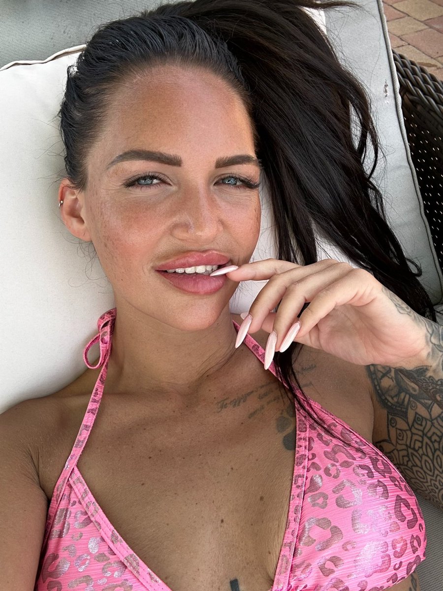 miraaastaar's tweet photo. Summer Big Sale 🔥🔞 -70% 
https://t.co/0Okvh0kp3U https://t.co/UZEg49LfNv