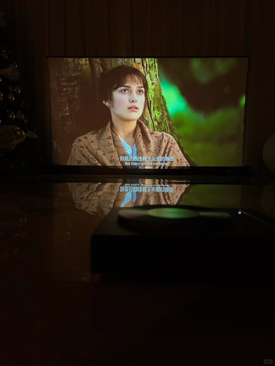 vevamberova's tweet photo. Just finished the new indie drama Echoes of the Old Theater – the lead actress’ final monologue left me breathless. Do yourself a favor and add it to your watchlist tonight. https://t.co/EFLrkxnpkg