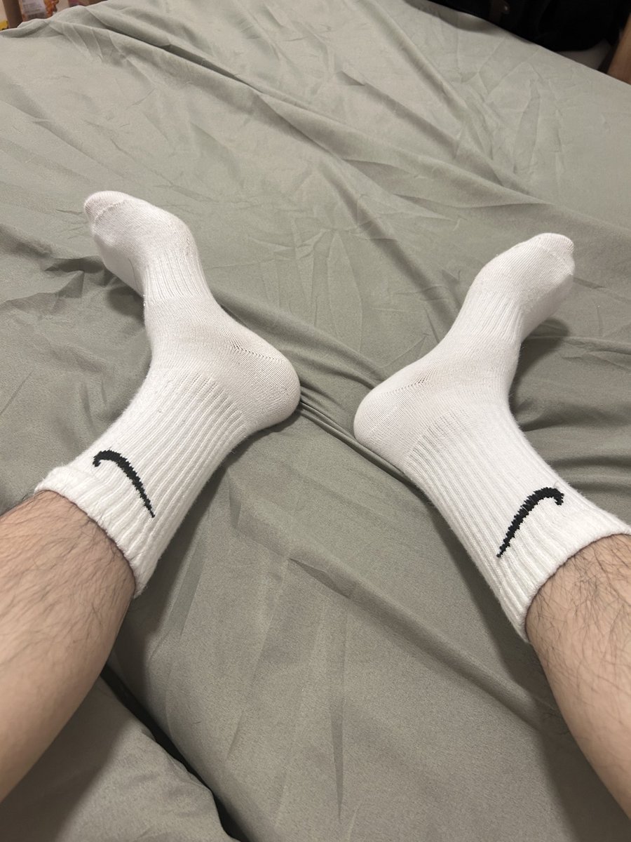 Alexmastersm's tweet photo. 有味儿🧦 https://t.co/iq8TMMBj6E