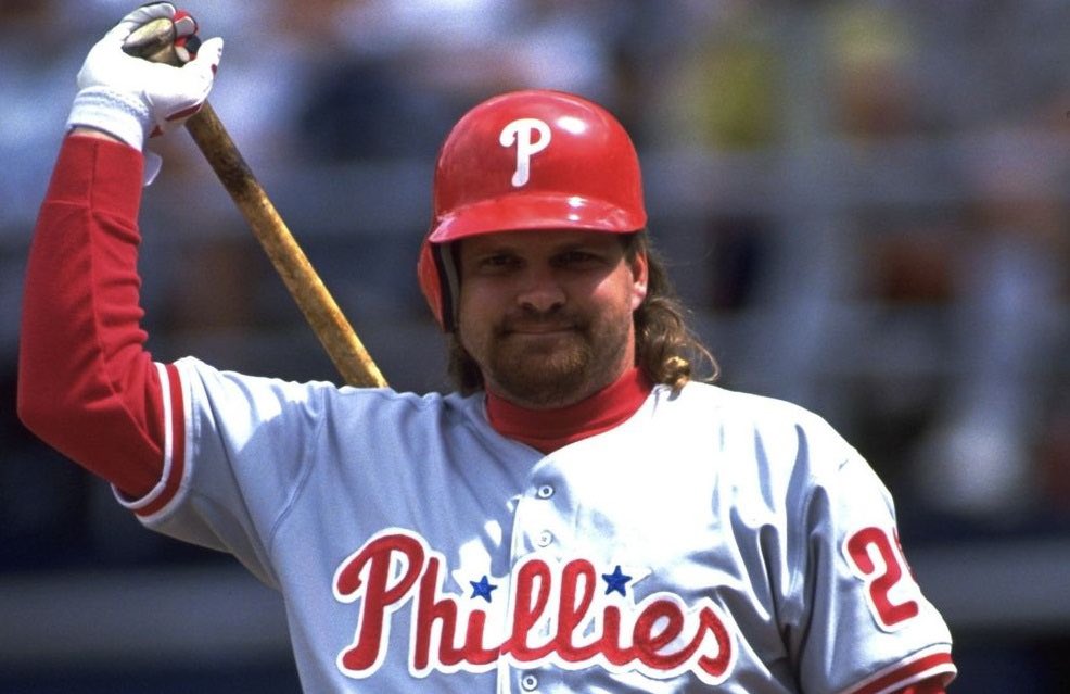 hallofgoodpod's tweet photo. DID YOU KNOW? 

John Kruk is the only MLB player in history to be stabbed to death by Robert De Niro in a movie. https://t.co/diEm3XeYqK