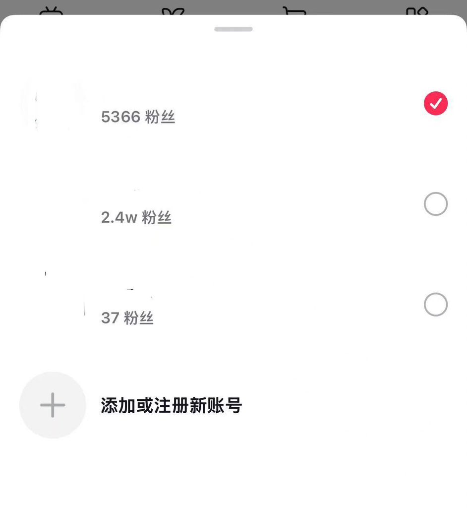 zzzzsol3's tweet photo. POV：当你以为你谈到了一个社交孤儿时 https://t.co/7tHZPpfdpf