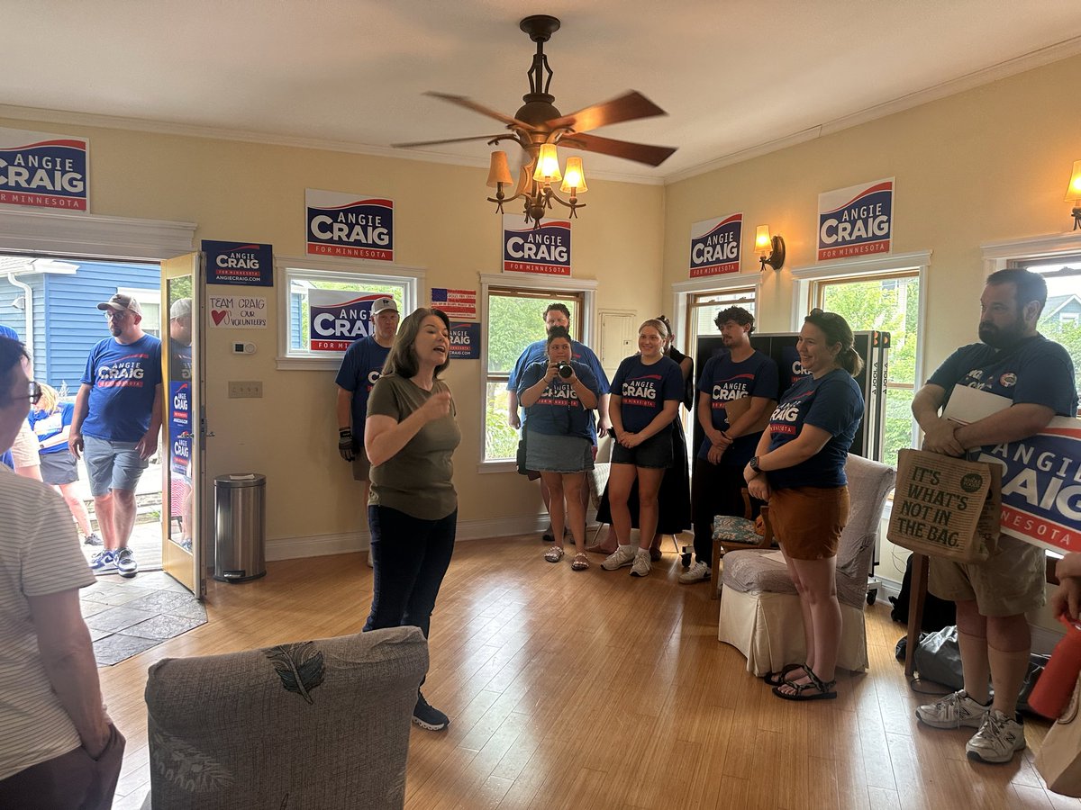 SydneyKashiwagi's tweet photo. At a canvas event in Mpls, Angie Craig tells supporters MN is a swing state Dems can’t lose. 

She also makes the electability argument on fraud. 

“As much as I, too, like [Peggy Flanagan], there is no denying that the LG has a unique vulnerability on the fraud issue,”she said. https://t.co/lZyztIhedR