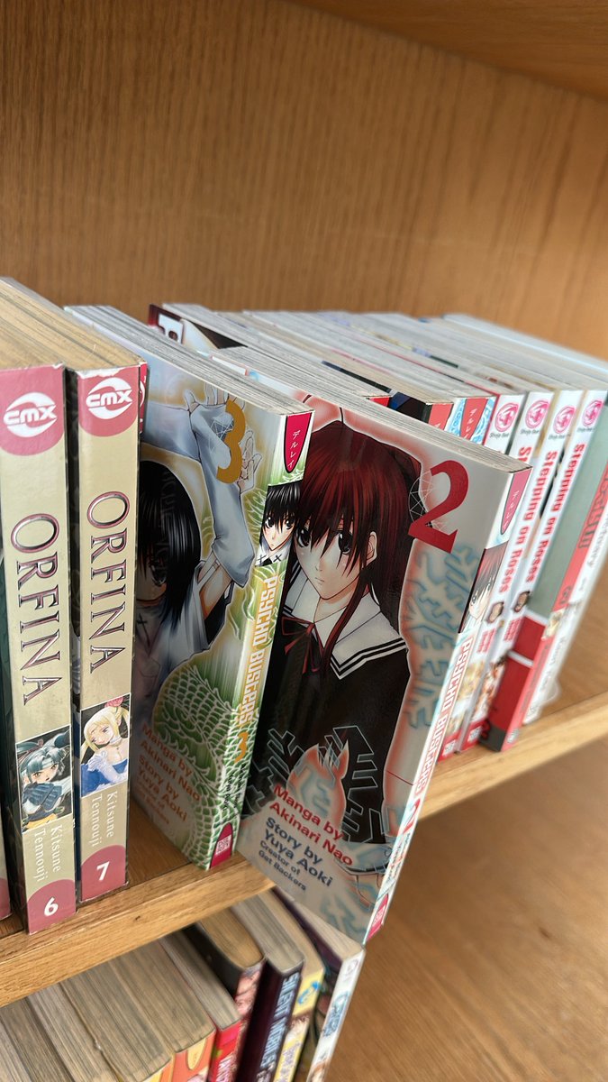 pupcatcake's tweet photo. library https://t.co/MOkQXPE0xz