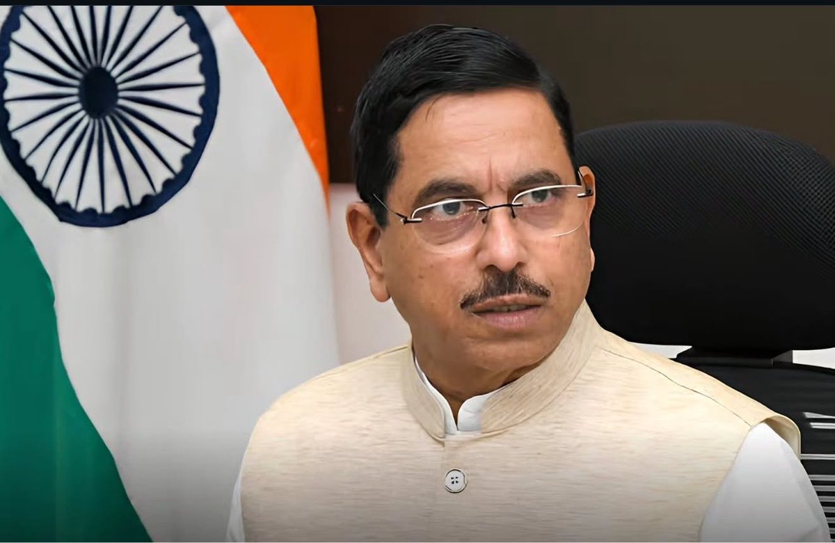 earnwithsapna's tweet photo. BREAKING: 🇮🇳 Pralhad Joshi is the new Education minister of India. https://t.co/lgEqkohsjX