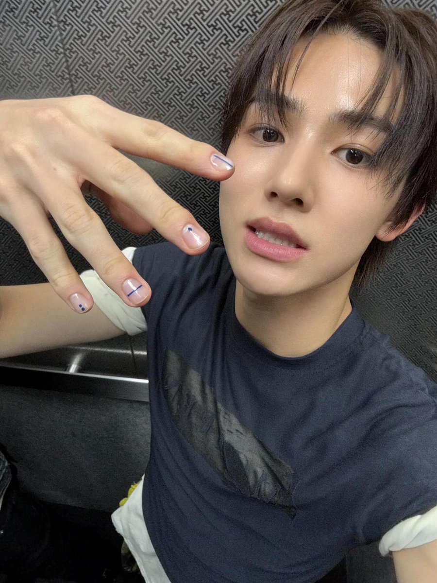 ‍ ‍lexi ‍but call me zhao yufan tweet media