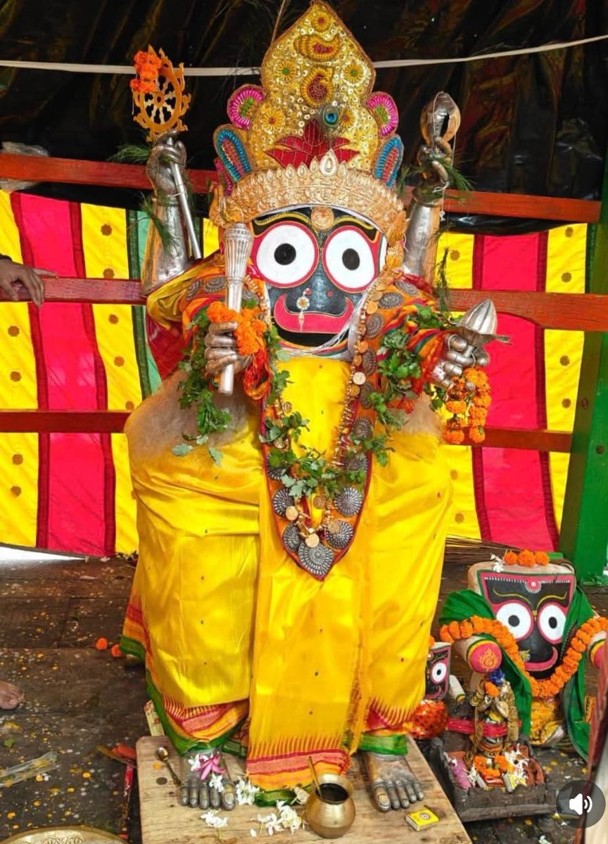 HindolPalace's tweet photo. #Sunabesa darshan of Lord #Jagannath atop his Chariot #Nandighosh at #Nizgarh #Hindol today 25.07.2026
#DadhiBamanJeu #AnantNarayanJeu #BudhaGosainJeu #RathaJatra2026
PC: @Trinath1972 https://t.co/XFXLldxOS5