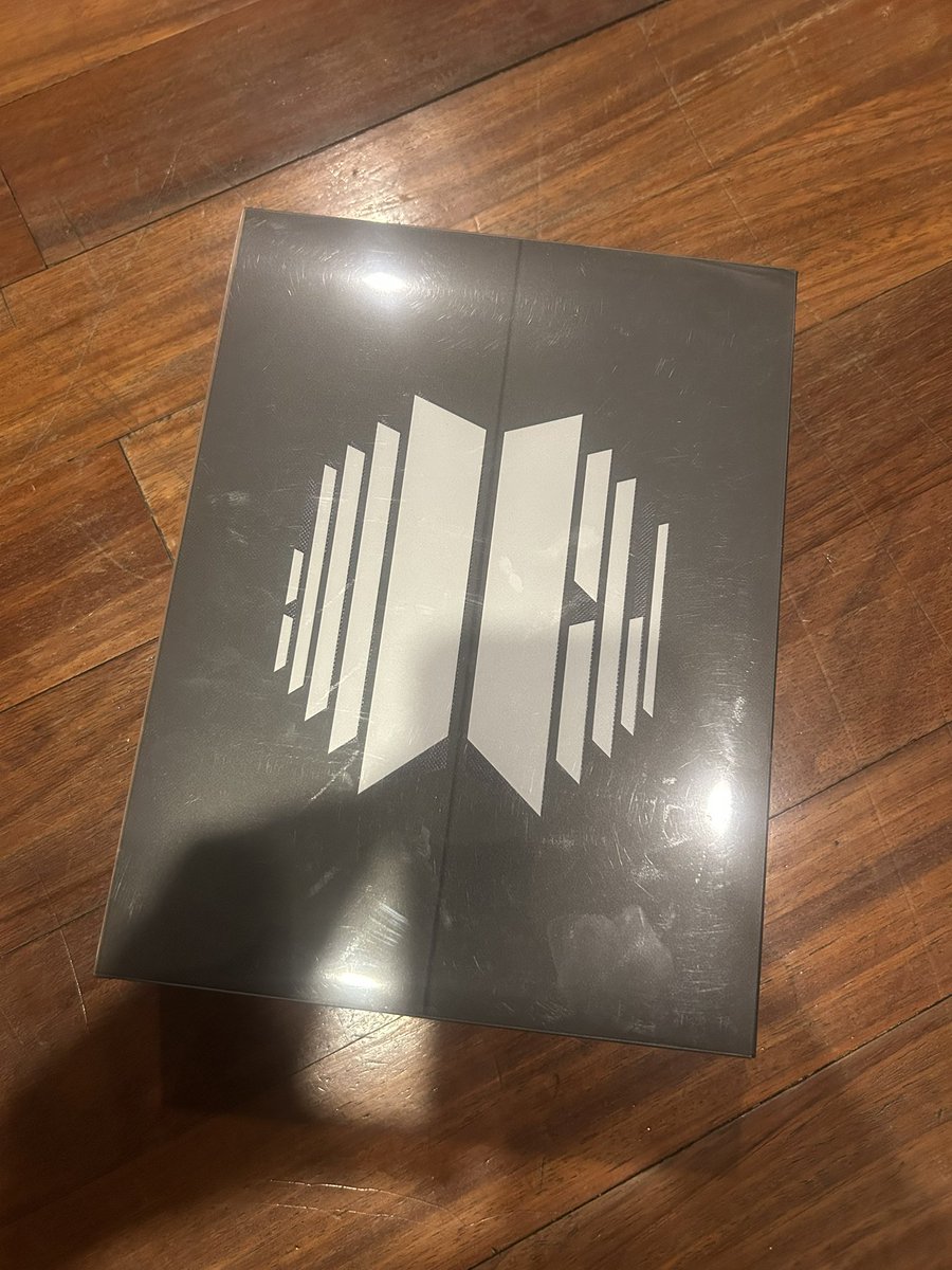 cherrychuppes's tweet photo. 🫧 ปล่อยอัลบัม PROOF BTS 🫧
ราคา 1550 บาท (รวมส่ง)
ของครบ สภาพสมบูรณ์
พร้อมส่ง/นัดรับ กทม 
การ์ดวี ชูก้า
#ตลาดนัดบังทัน #ตลาดนัดbts #ของสะสมบังทัน #ของสะสมbts #การ์ดbts #proof #bts #บังทัน #การ์ดบังทัน https://t.co/P3poIBDPeq