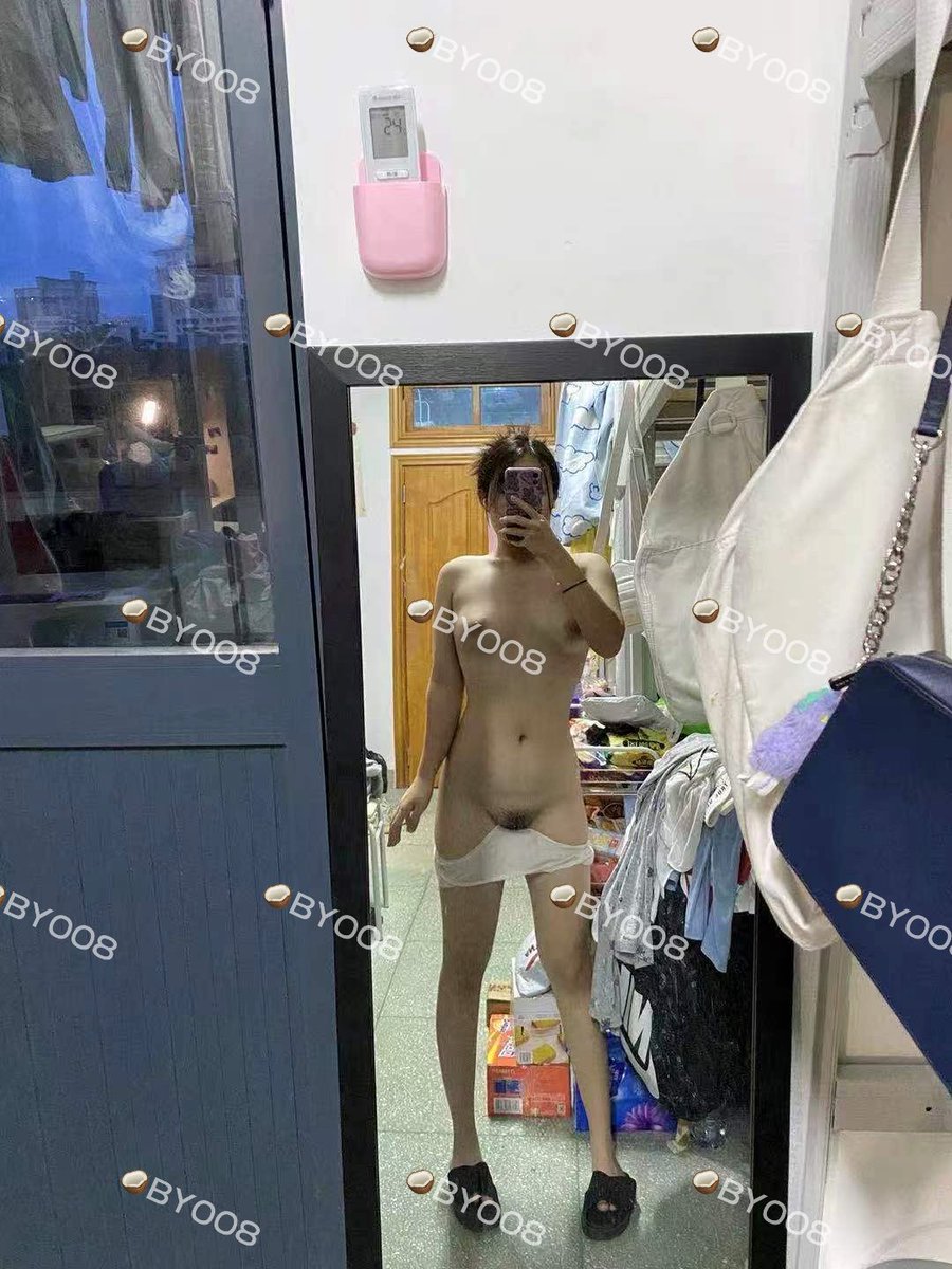 DZ_BY008's tweet photo. 猜猜哪所211母狗在学校疯狂露出？天天校内掰穴发情💦
猜对校名发无码露脸视频
#211母狗 #大学露出 #校内发情 #重口母狗 #露出 
@luchu888 
@luchu777 
@Public_Catgirl1 
@Mon_001K https://t.co/nQvfSjq9u6