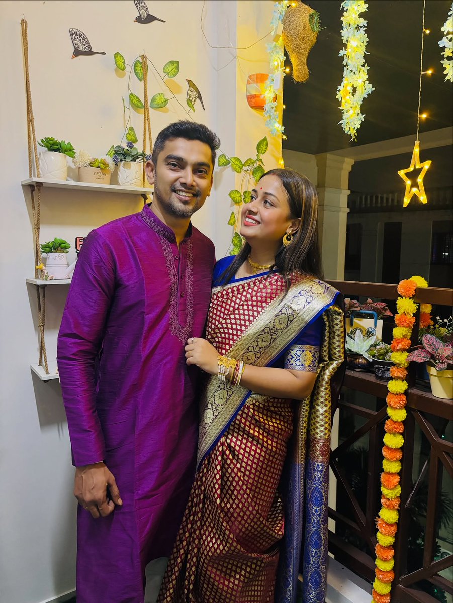 sanglapsengupta's tweet photo. Pyaar bhara THANK YOUU to everyone who showed up for Aariz Live at @thebrewery.co.in 🫂 this was special and your love towards my songs and my bakbak is overwhelming.… https://t.co/O8Qhu0n5t2